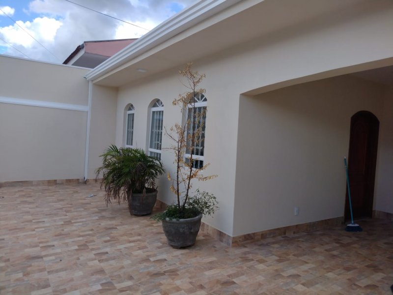 Casa - Venda - Jardim Eldorado - Marília - SP