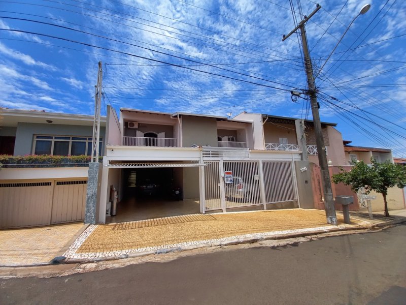 Sobrado - Venda - Jardim Parati - Marília - SP